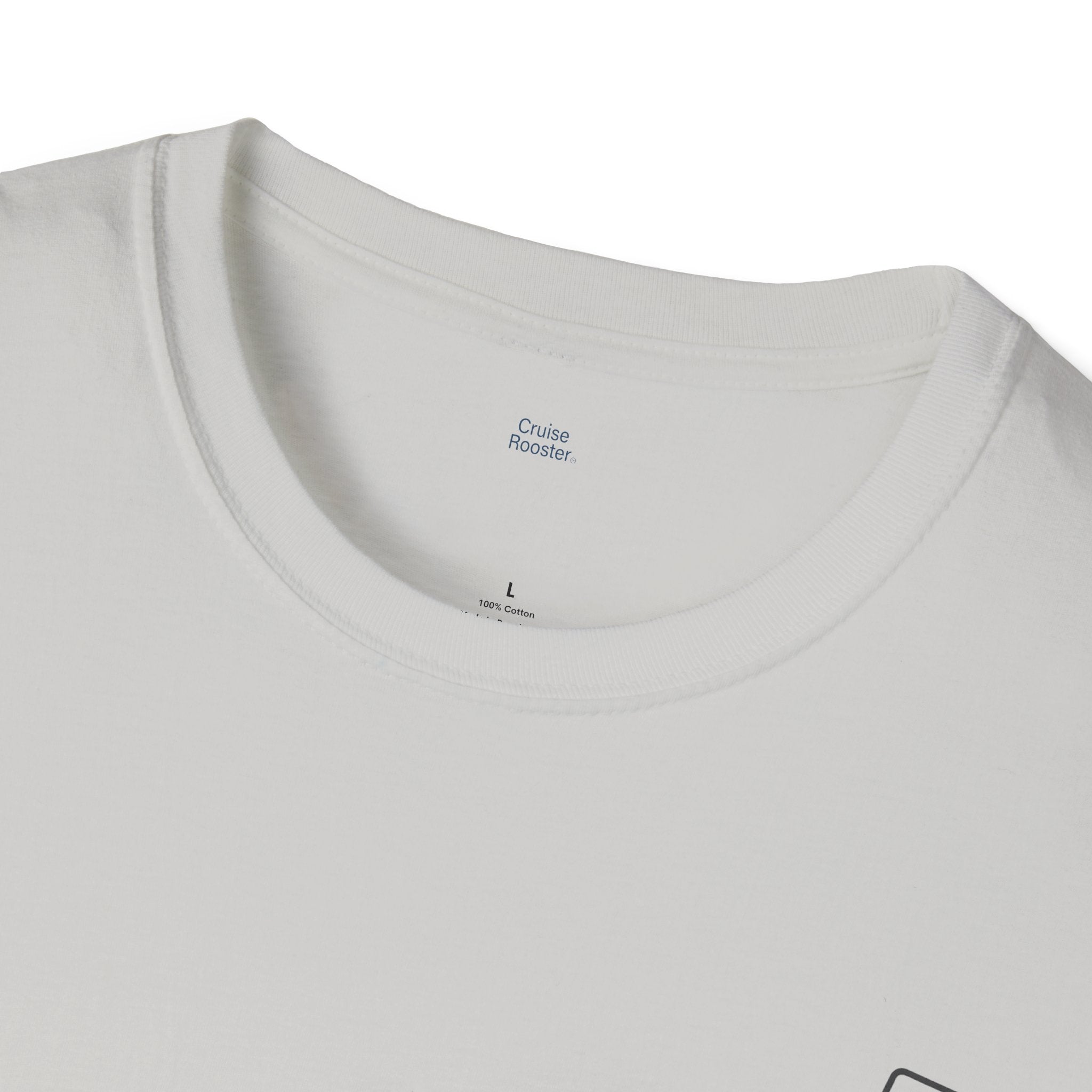 Cruise Life | Me and the Sea - Table and Chair T-Shirt