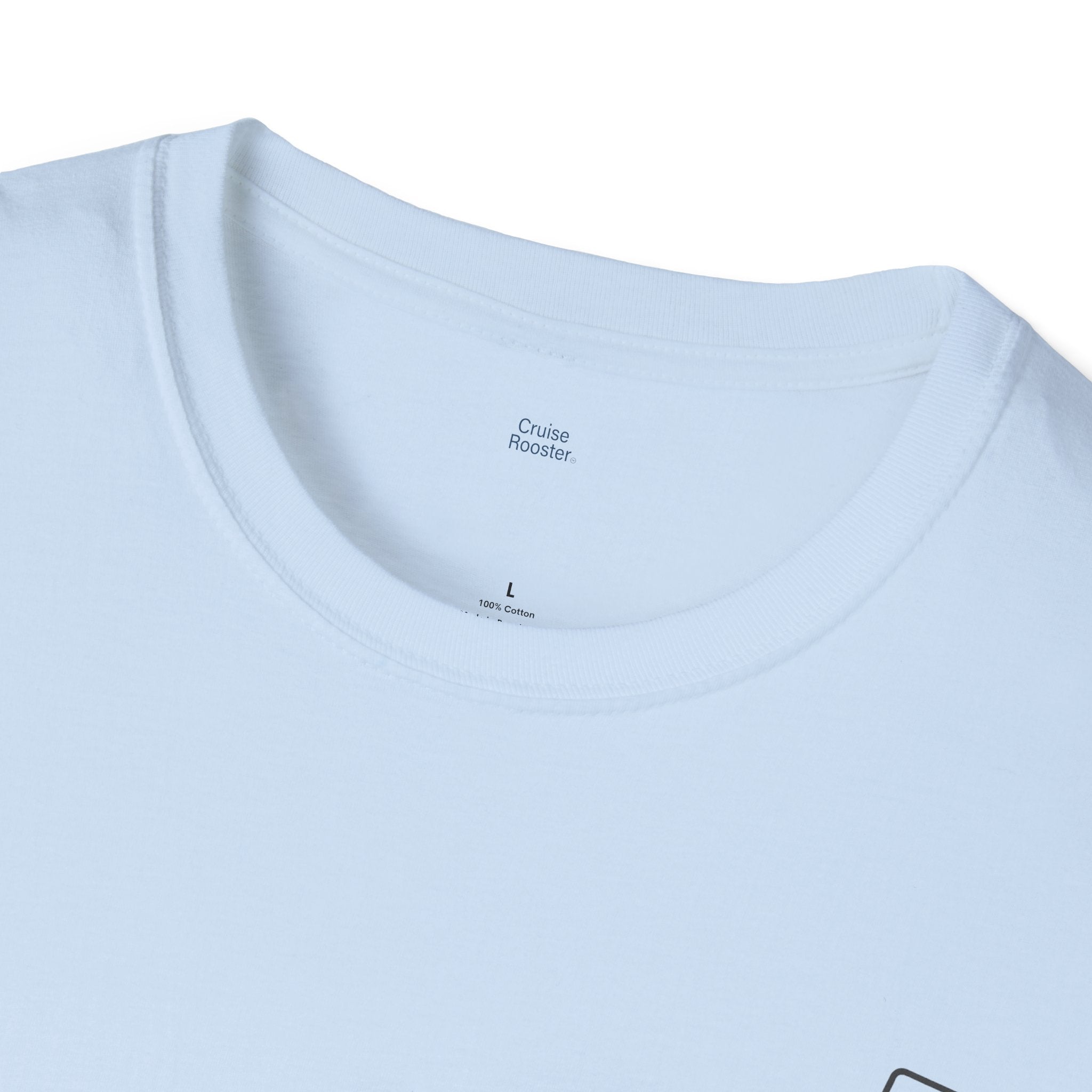 Cruise Life | Me and the Sea - Table and Chair T-Shirt